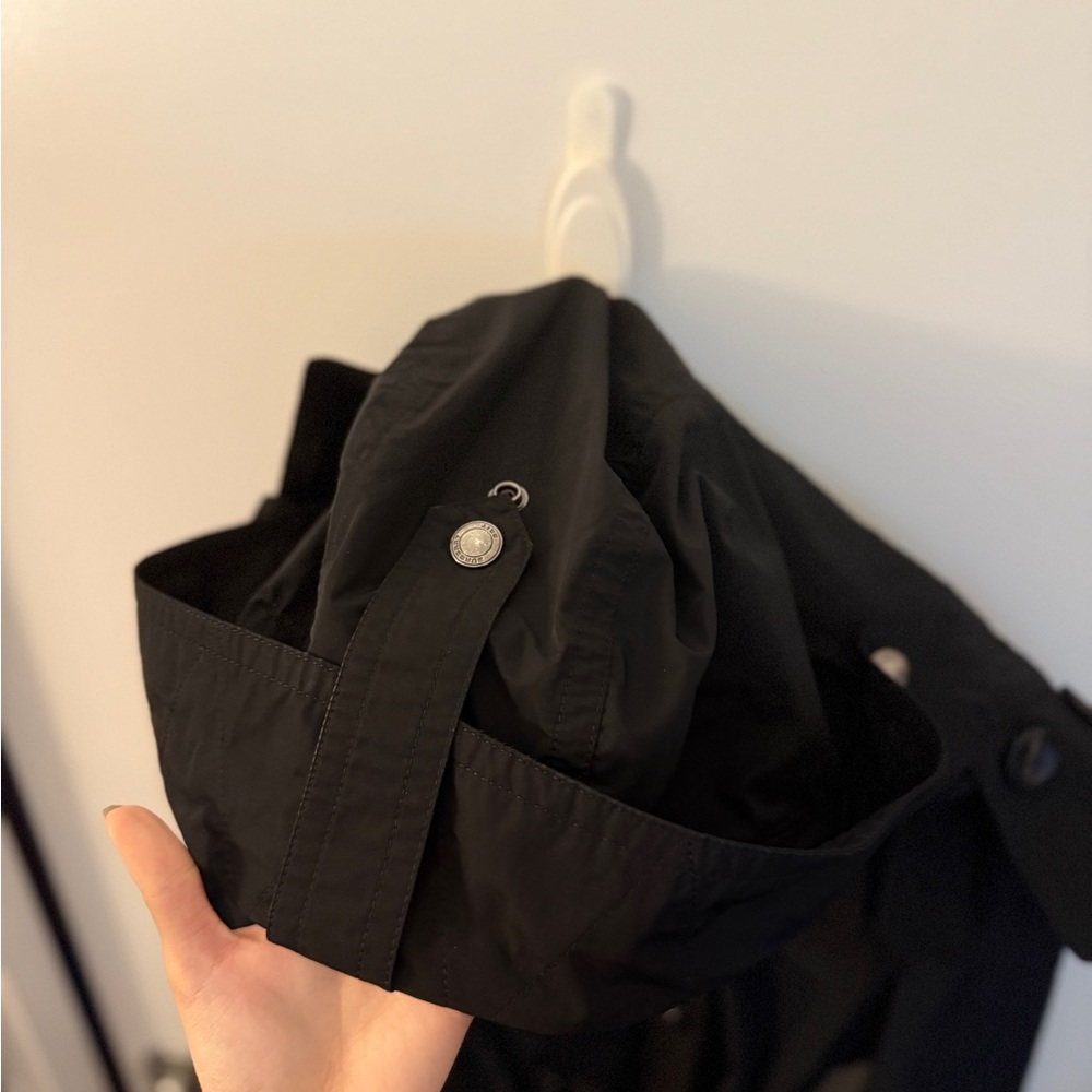 Burberry Black Double-Breasted Trench Coat with Belt - Picture 3 of 4
